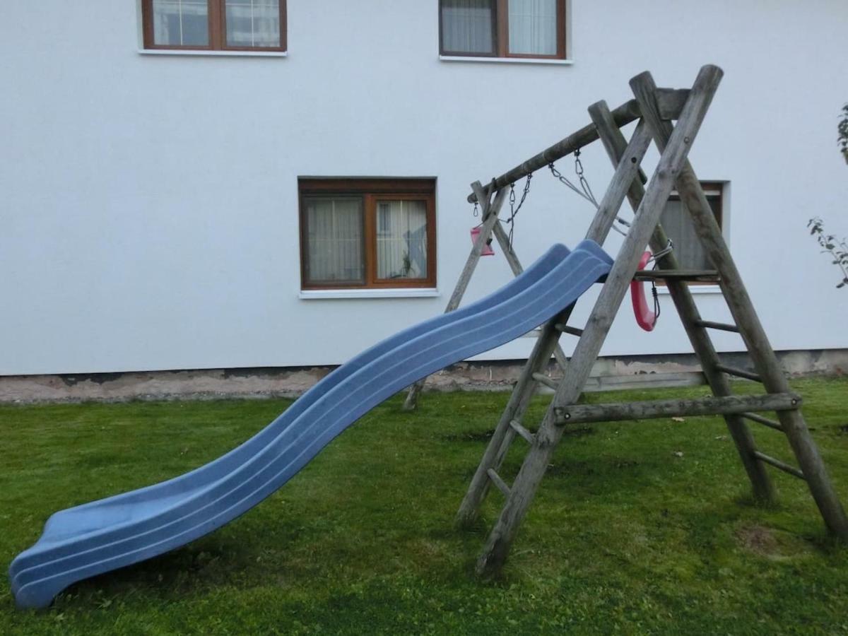 Ferienwohnung Am Gruenen Band Hellingen エクステリア 写真